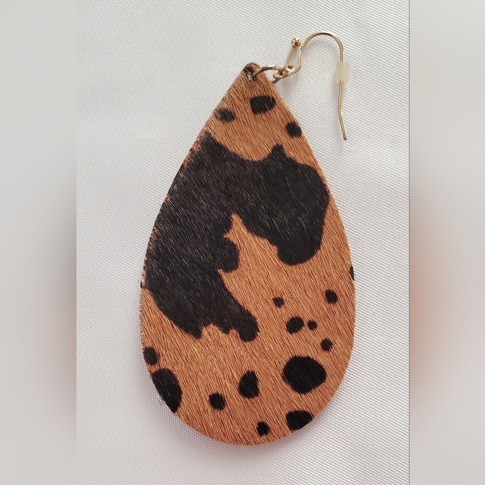 Cow Print Teardrop Earrings Brown and Black Faux Leather Western Lightweight - Picture 6 of 7